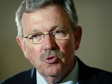 Λάθος αντίληψη της «ιρακινής πραγματικότητας» περί όπλων καταλογίζει ο Ντ.Κέι στη CIA