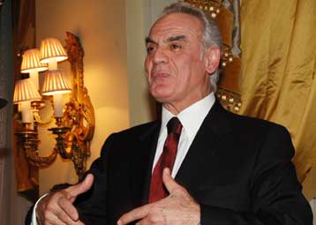 Δεν έπρεπε να αφήσουμε σκιές, είπε για τη διαγραφή των «εννέα» ο Ακης Τσοχατζόπουλος