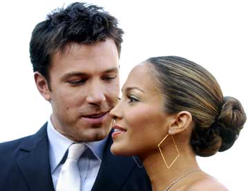 Τζένιφερ Λόπεζ και Μπεν Αφλεκ «σαρώνουν» τις υποψηφιότητες για τα Χρυσά Βατόμουρα