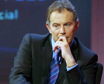 Φάκελος Κέλι και παιδεία κρίνουν το πολιτικό μέλλον του Τόνι Μπλερ