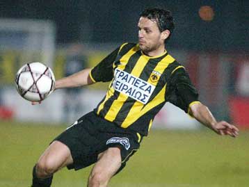 Παραμένει στην ΑΕΚ ο Λάκης-Διαψεύδει η «Ένωση» για Ταρντέλι