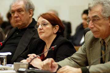 Πρόταση νόμου για την καθιέρωση του 35ώρου κατέθεσε στη Βουλή το ΚΚΕ