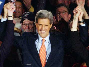 Ο Τζον Κέρι νικητής των προκριματικών εκλογών στο Νιου Χαμσάιρ