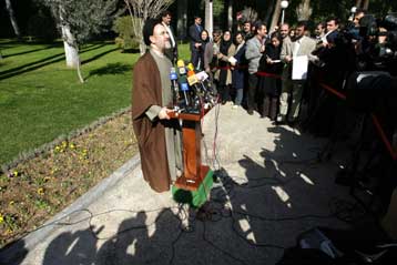 Σε μποϊκοτάζ των βουλευτικών εκλογών της 20ής Φεβρουαρίου καλούν οι φοιτητές του Ιράν