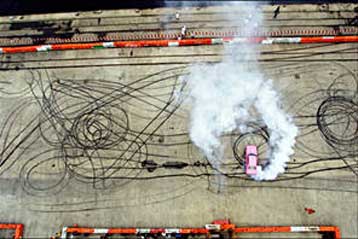 Μουσείο στη Γερμανία ζητά από επισκέπτες να καταστρέψουν αγαπημένα τους αντικείμενα