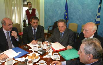 Ο δωρεάν ραδιοτηλεοπτικός χρόνος για τα κόμματα αντικείμενο της Διακομματικής Επιτροπής