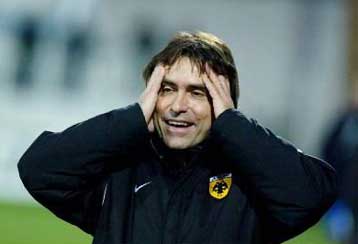 Προβληματισμένος ο Περσίας για την προσωρινή ανάληψη της τεχνικής ηγεσίας