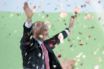 Συναίνεση των κομμάτων μετά τις εκλογές ζήτησε ο Γ.Παπανδρέου