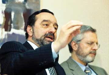 Παρατείνεται για τρεις μήνες η θητεία του ΔΣ της Επιτροπής Κεφαλαιαγοράς