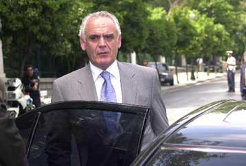 Σε αποστασιοποίηση από το λαϊκισμό και τη σκανδαλολογία καλεί τη ΝΔ ο Τσοχατζόπουλος