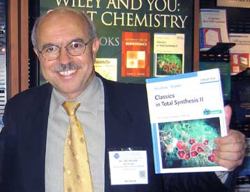 Στον «μάγο των οργανικών συνθέσεων» Κ.Νικολάου το φετινό Αριστείο Μποδοσάκη