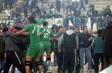 «Πράσινη» ημέρα σε άνδρες και γυναίκες στο βόλεϊ-Επεισόδια στο Λουτράκι