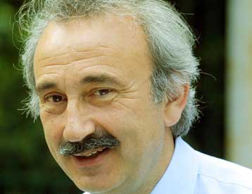 Τιμητική διάκριση στον Χρ.Πάχτα από το Εργατικό Κέντρο Χαλκιδικής