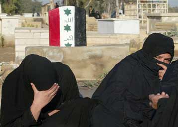 Δεκάδες νεκροί σε διπλή επίθεση αυτοκτονίας κατά γραφείων κουρδικών κομμάτων στο Ιράκ