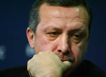 Δεσμεύσεις από την ΕΕ σε ζητήματα που αφορούν τους Τουρκοκύπριους ζητά ο Ερντογάν