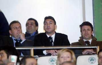 Στη Λεωφόρο ο Ίλιε Ντουμιτρέσκου, πολύ κοντά σε συμφωνία με την ΑΕΚ