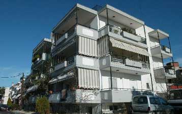 Νέα συνταγή ανάπτυξης χρειάζεται η ελληνική οικονομία, σύμφωνα με το ΚΕΠΕ