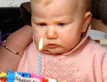 Αμερικανός μπαμπάς βαφτίζει το παιδί του «Έκδοση 2.0»