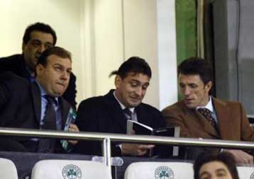 Η ΑΕΚ ανακοίνωσε Ντουμιτρέσκου-Την Τρίτη, η πρόταση Ντέμη