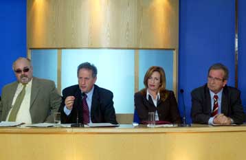 Δέσμη μέτρων για τη διευκόλυνση των ατόμων με αναπηρία με συνεργασία όλων των φορέων