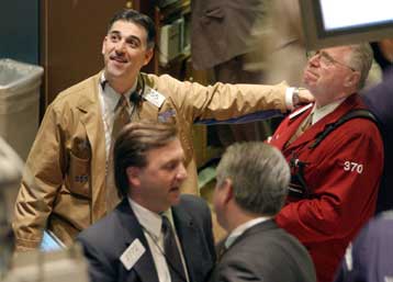 Με θετικό πρόσημο έκλεισαν Dow Jones και Nasdaq την Τρίτη