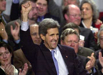 Σε πέντε εκ των επτά αμερικανικών πολιτειών αναδείχθηκε νικητής ο Τζον Κέρι