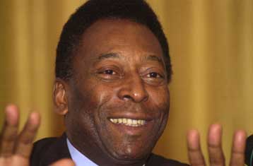 Τους εκατό καλύτερους ποδοσφαιριστές επέλεξε ο Πελέ