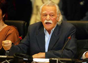 Κοινή δήλωση στήριξης του ΣΥΝ από δέκα πρώην βουλευτές της ΕΔΑ