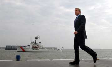 Δεν έχουν ακόμα βρεθεί τα «απαγορευμένα» όπλα στο Ιράκ, παραδέχεται ο Τζορτζ Ο. Μπους