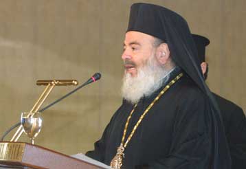 Αναζητείται εξιλαστήριο θύμα, λέει ο κ. Χριστόδουλος για τη διένεξη με το Φανάρι