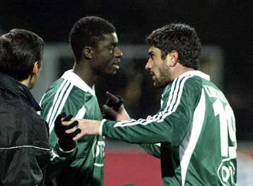 Αμφίβολος ο Κωνσταντίνου για τον Ιωνικό και δίλημμα για Γκονζάλες