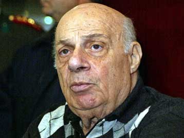 Ο Ραούφ Ντενκτάς αποδέχεται την πρόσκληση Ανάν, απορρίπτει όμως τους όρους του