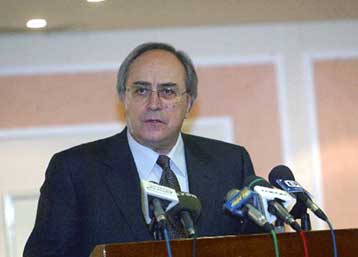 «Παρωδία» κατά τον Ν.Κωνσταντόπουλο το συνέδριο του ΠΑΣΟΚ