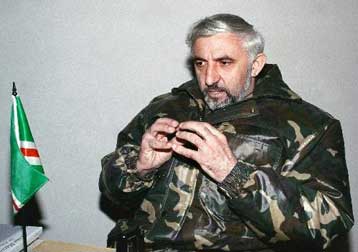 Ανευ όρων διαπραγματεύσεις προτείνει στη Μόσχα ο Ασλάν Μασχάντοφ