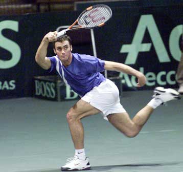 Η εθνική ανδρών στο τένις ηττήθηκε 3-2 από τη Ζιμπάμπουε