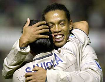 Στο κυνήγι του Champions League η «Μπάρτσα» μετά τη νίκη της επί της Οσασούνα