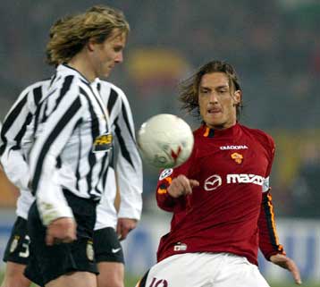 Ανέκαμψε η Ρόμα και διέσυρε τη Γιουβέντους με 4-0