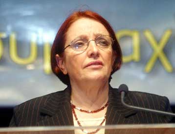 Οι νόμοι της αγοράς «λογοκρίνουν» την καλλιτεχνική δημιουργία, δήλωσε η Αλ.Παπαρήγα