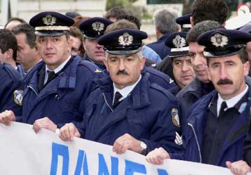 Ευθύνες στους επικεφαλής της ΕΛ.ΑΣ. για τα επεισόδια με ένστολους τον Οκτώβριο