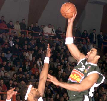 Βήμα πρόκρισης στην οκτάδα έκανε ο Μακεδονικός, 89-63 την Γέιδα