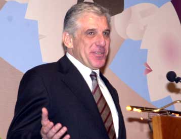 Η ΝΔ μετακινείται σε ακροδεξιές θέσεις, δήλωσε ο Γιάννος Παπαντωνίου