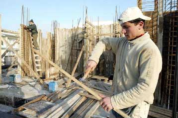 Χωρίς άδεια 14 απλές οικοδομικές εργασίες