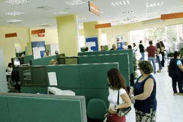 Στο 8,8% υποχώρησε η ανεργία το τρίτο τρίμηνο του 2003