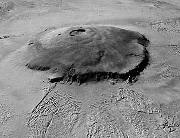 To Mars Express φωτογραφίζει το υψηλότερο όρος του Ηλιακού Συστήματος