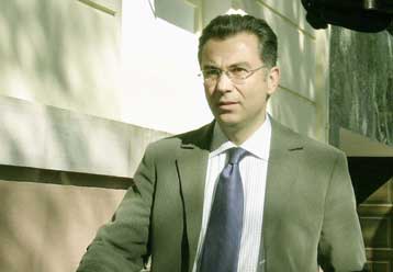 Διάλογο χωρίς περιορισμούς στη θεματολογία επιθυμεί στα ντιμπέιτ η Ρηγίλλης