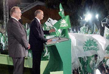 Ζητάμε ψήφο προσδοκίας και όχι εκδίκησης, δήλωσε από το Ηράκλειο ο Γ.Παπανδρέου