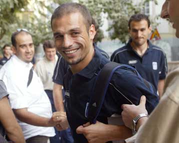 Νέα βελτιωμένη πρόταση Νικολαΐδη στην ENIC-Και τρίτος ενδιαφερόμενος