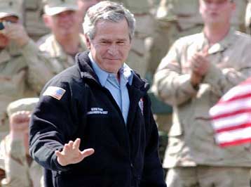Νέος πύρινος λόγος του Τζ.Μπους για την αναγκαιότητα του πολέμου στο Ιράκ