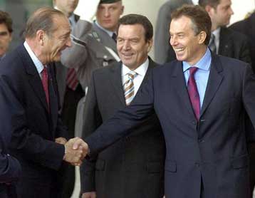 Αντιπρόεδρο της Κομισιόν για την οικονομία ζητούν οι «τρεις» από το Βερολίνο