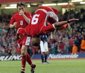 Η Δανία 1-0 την Τουρκία, η Ουκρανία 1-1 στη Λιβύη